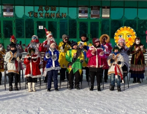 Изображение - 7 января на площади Дома техники прошли Рождественские гулянья