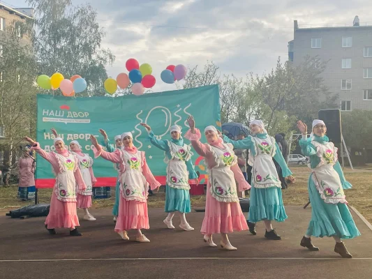 Изображение - Ярким мероприятием для местных жителей ознаменовался праздник «Наш двор - добрые соседи»