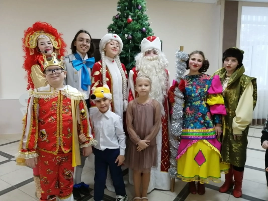 Изображение - 23декабря воспитанники "Бугульминской школы-интерната" посетили новогоднюю сказку "В поисках хрустального моста "