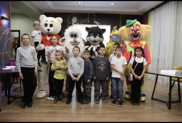 Изображение - Творческая команда Дома техники провела игровую программу ко Дню отца «Для меня всегда герой»