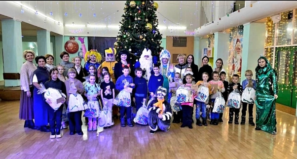 Изображение - "Добрая ёлочка"