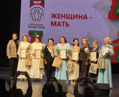 Изображение - Творческие коллективы «Дома Техники» представили участниц из Бугульмы на зональном этапе конкурса «Женщина года. Мужчина года. Женский взгляд» в Лениногорске