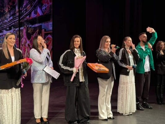 Изображение - "Дискотека 80-ых, 90-ых" от команды "Soundtrack"